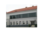 Blick-auf-das-strandhotel-alte-donau-von-der-wagramer-strasse-aus-gesehen