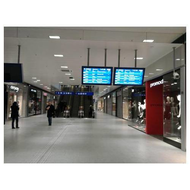 Im-shoppingbereich-im-1-ug