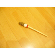 Einer-unserer-rundpinsel