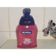 Nivea-cremeseife-water-lily-oil