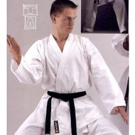 Kwon-karate-jacke-traditional
