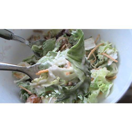 Zum-dorfkrug-sylter-salatfrische-ein-gemischter-salat-mit-dem-joghurt-dressing