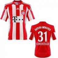 Adidas-fc-bayern-muenchen-bastian-schweinsteiger-trikot