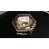 Ferrero-kuesschen-zartbitter-die-packung-von-oben