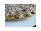 Original-wagner-steinofen-pizza-schinken-diavolo-und-ganz-nahe-herangepirscht
