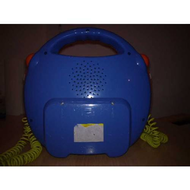 Der-cd-player-rueckseite-batteriefach