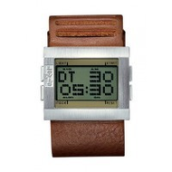 Levis-l022gu1-digital-alarm-chronograph