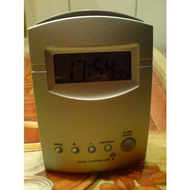 Tfa-981039-funk-uhr-mit-alarm