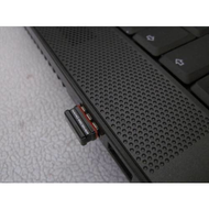Der-nanao-empfaenger-eingesteckt-in-den-laptop