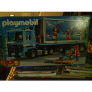 Der-typische-playmobil-karton