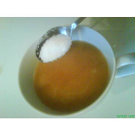 Tee-mit-milch-und-zucker