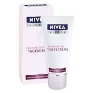 Nivea-visage-reichhaltige-tagescreme