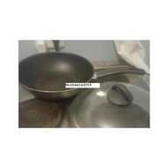 Der-wok-mit-deckel