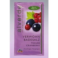 Alverde-verwoehn-badesalz-traube-cranberry