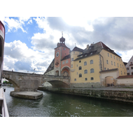 Die-steinerne-bruecke