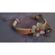 Lederarmband-mit-blume