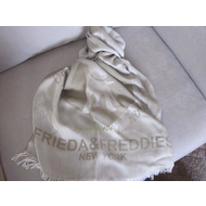 Frieda-freddies-schal
